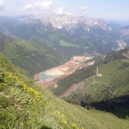 Auszeit Steiraland 7 Mit Ueberdachten Balkon Und Parkplatz Leoben (Styria)