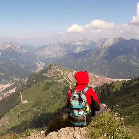 Auszeit Steiraland 7 Mit Ueberdachten Balkon Und Parkplatz *