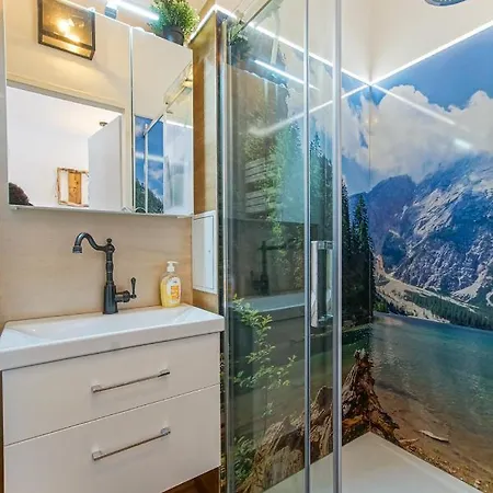 Auszeit Steiraland 7 Mit Ueberdachten Balkon Und Parkplatz Leoben (Styria)