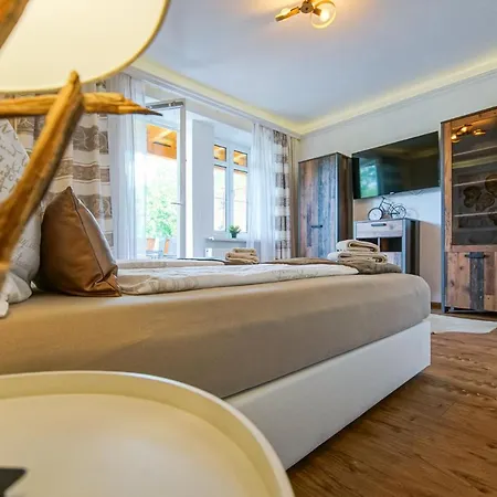 Auszeit Steiraland 7 Mit Ueberdachten Balkon Und Parkplatz * Λεόμπεν