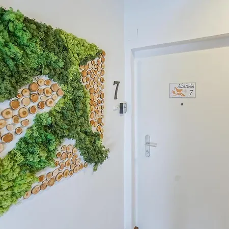 Auszeit Steiraland 7 Mit Ueberdachten Balkon Und Parkplatz Λεόμπεν