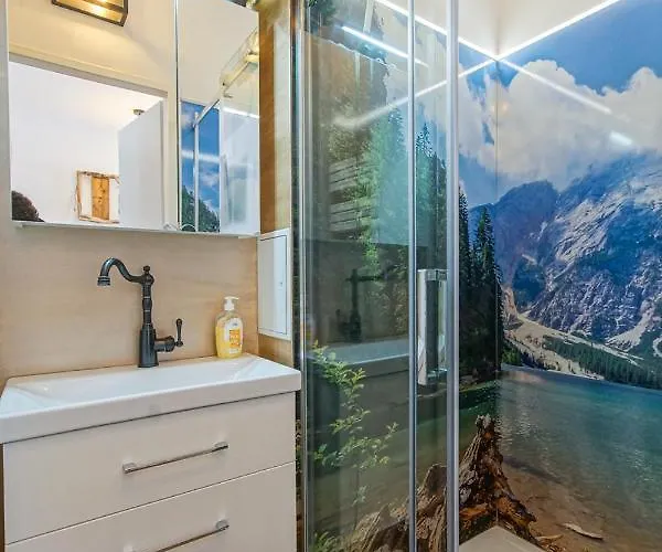 Auszeit Steiraland 7 Mit Ueberdachten Balkon Und Parkplatz Leoben (Styria)